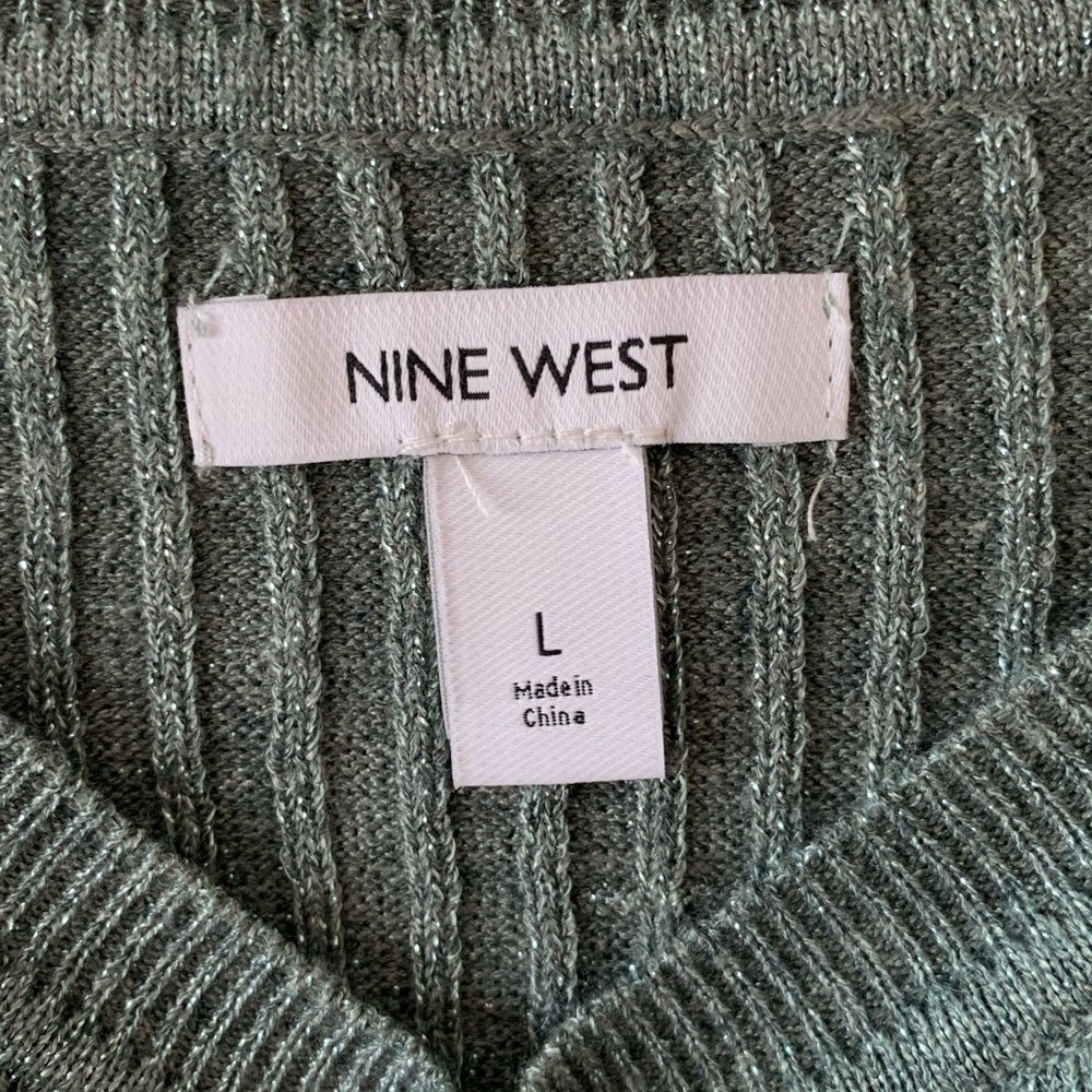 Nine West | Cozy Stretchy Crewneck Sweater | L - Picture 3 of 7